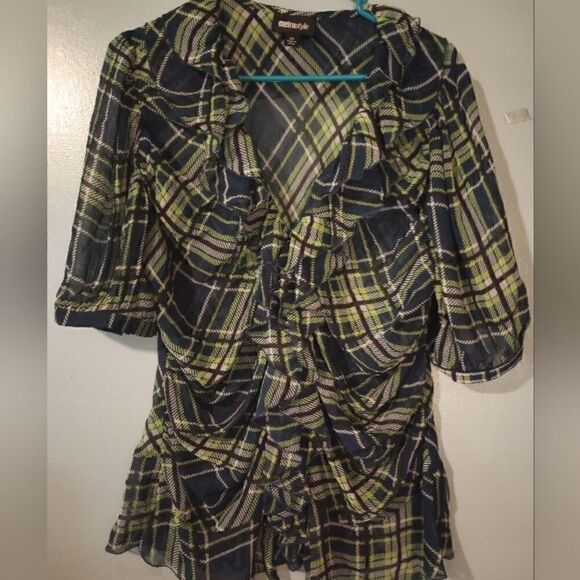 Sheer plaid shirt sleeve blouse with ruffle detailing - Picture 3 of 12